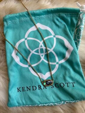 Kendra Scott Elisa necklace